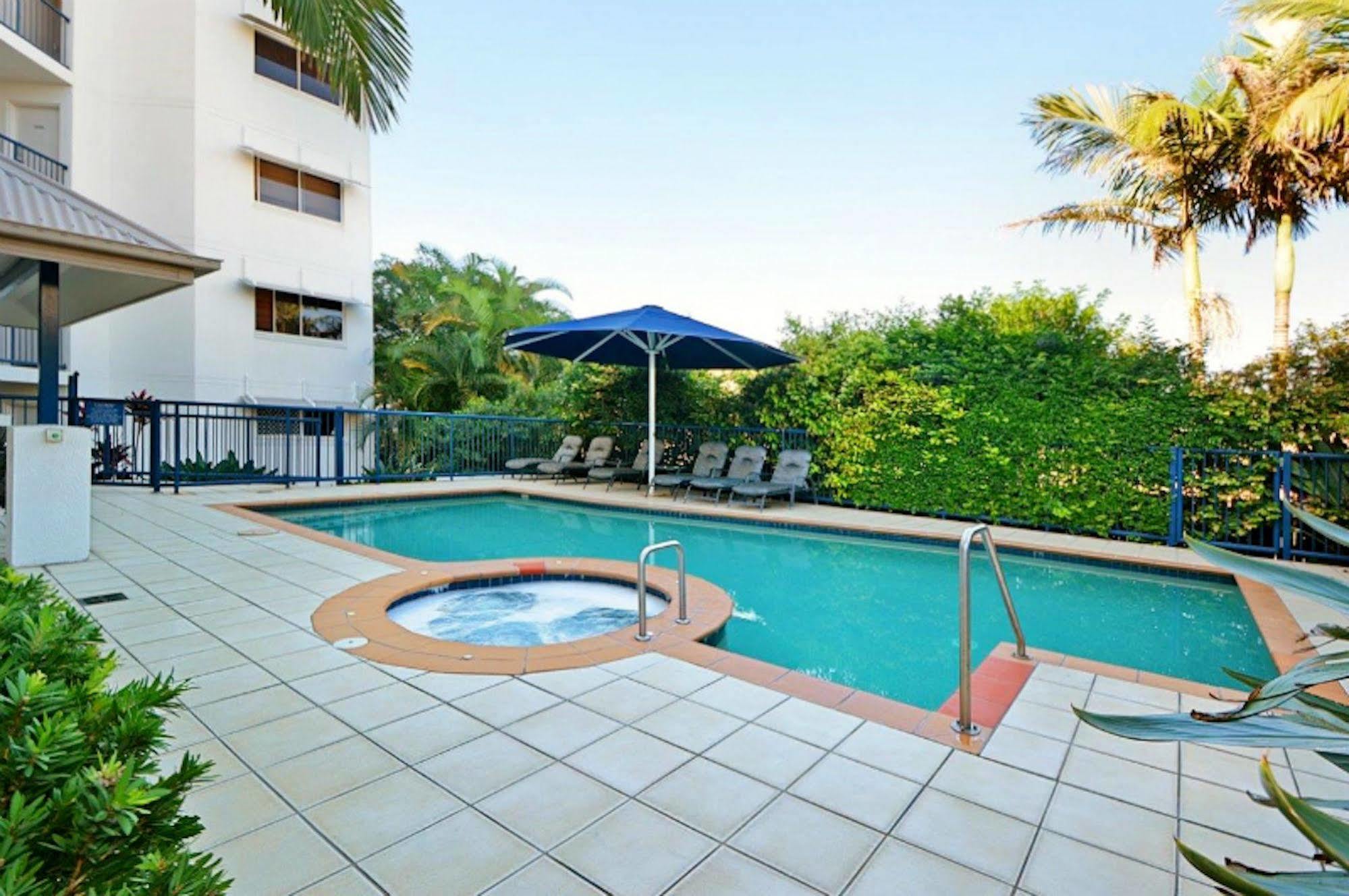 Aparthotel Raffles Mooloolaba Exterior foto